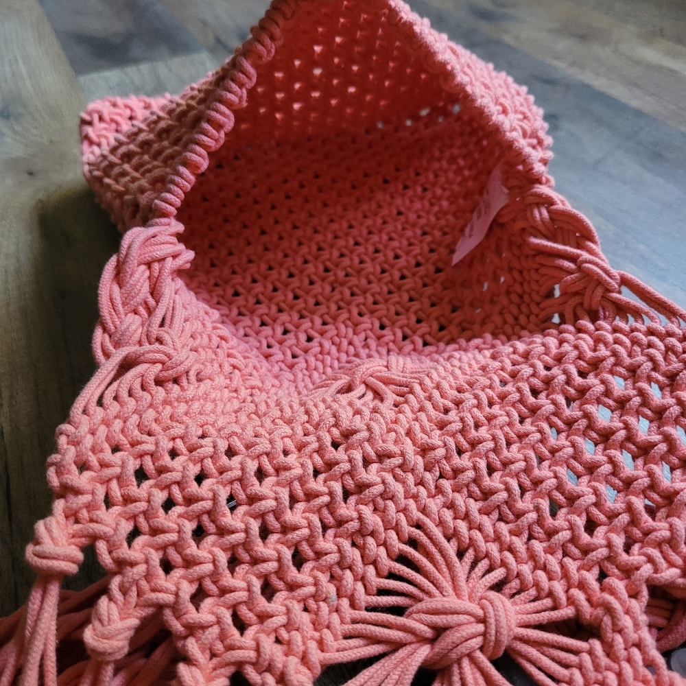 NWT No Boundaries Coral Boho Bag with Fringe - Picture 8 of 8